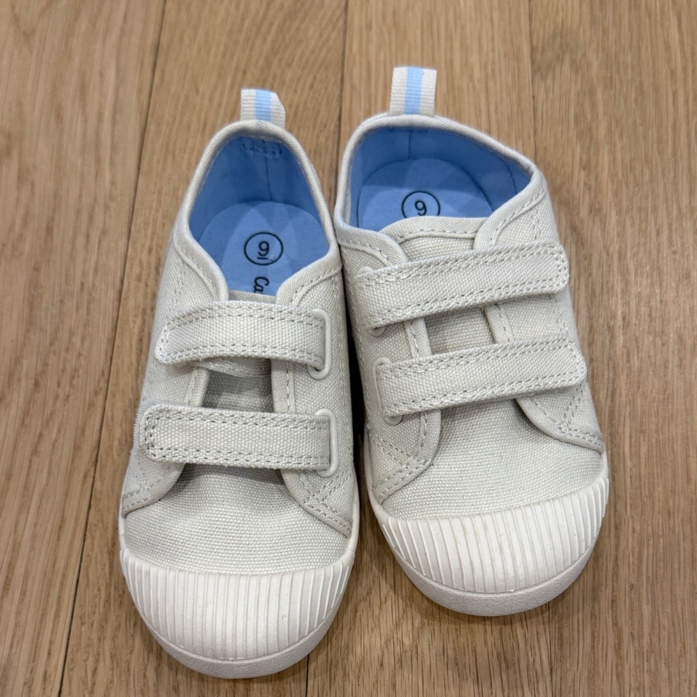 Cat and Jack tan Canvas toddler Shoes